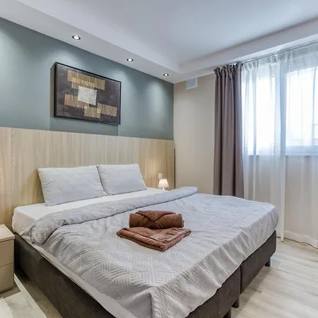 Apartmán Luxury With Sea Views-apt14 *