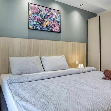Stylish 3br Luxury In Sliema-14 Appartamento *