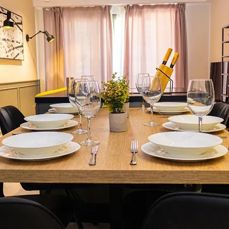 Апартаменты Luxury With Sea Views-apt14 Слима