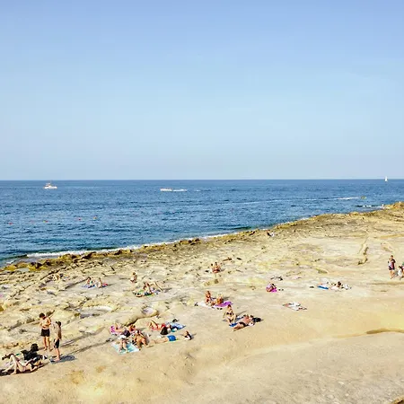 Luxury With Sea Views-apt14 Слима